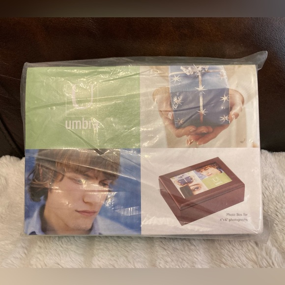 BNIB UMBRA Photo/Jewellery Box - Picture 7 of 7